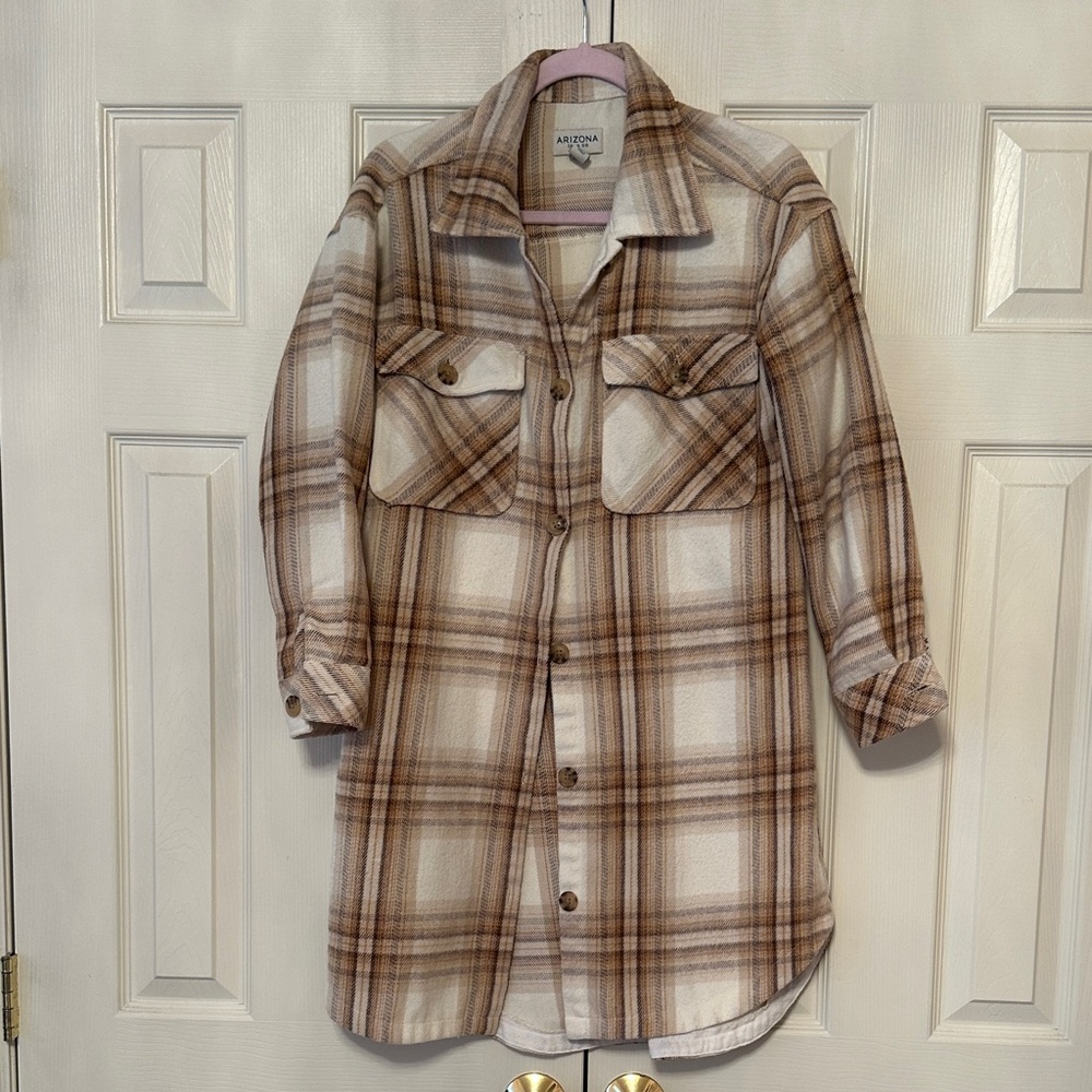 Arizona Jean Co Brown and Cream Plaid Button-Down Shirt
